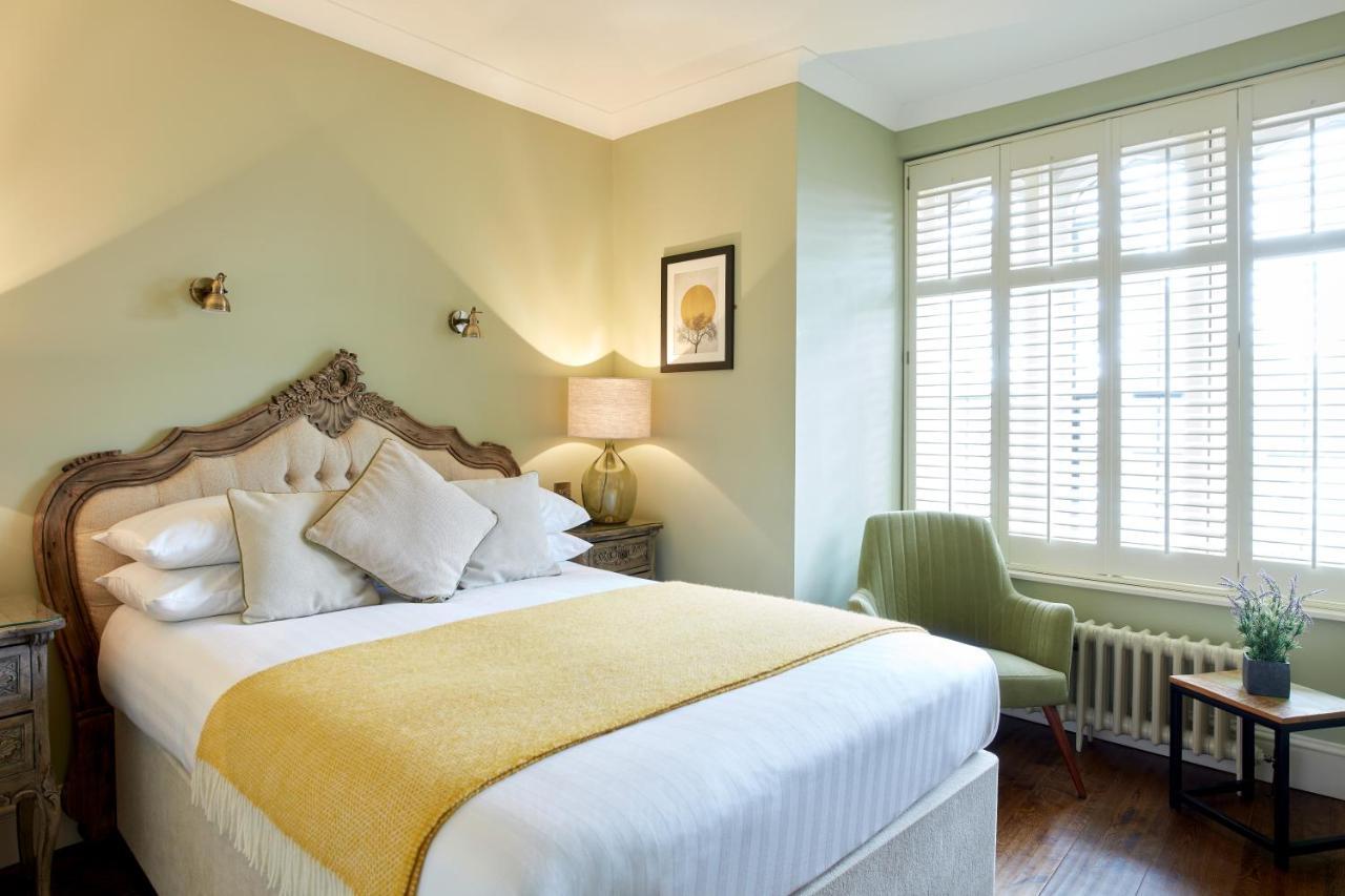 Hotel The Priory Newport (Gwent)